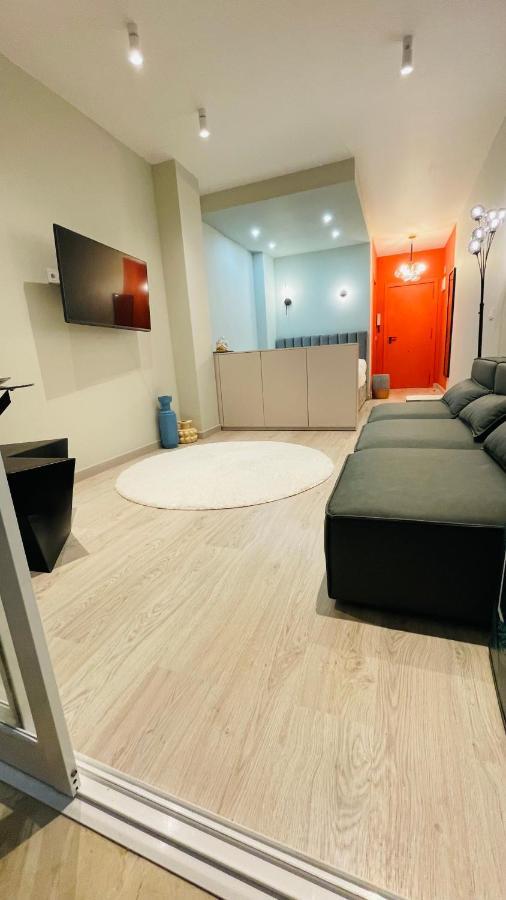 Beautiful Studio Two Steps To The Beach Торевьиа Экстерьер фото